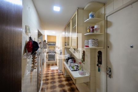 Apartamento à venda com 158m², 3 quartos e 2 vagasCozinha