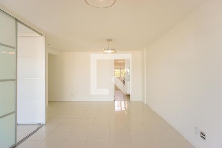 Sala de apartamento para alugar com 2 quartos, 100m² em Barra da Tijuca, Rio de Janeiro