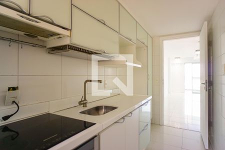 Apartamento para alugar com 100m², 2 quartos e 2 vagasCozinha e Área de Serviço