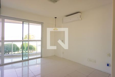 Suíte 1 de apartamento para alugar com 2 quartos, 100m² em Barra da Tijuca, Rio de Janeiro