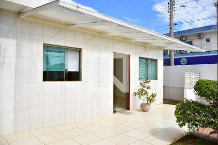 Casa para alugar com 250m², 3 quartos e 1 vagaFachada