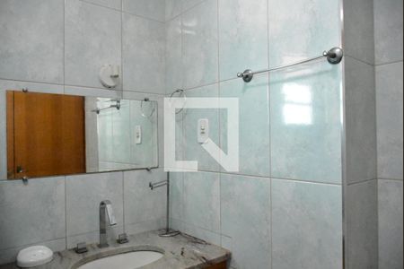 Casa para alugar com 250m², 3 quartos e 1 vagaBanheiro