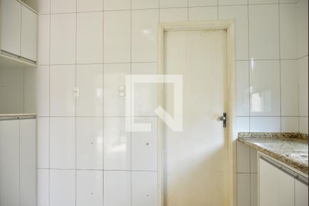 Casa para alugar com 250m², 3 quartos e 1 vagaCozinha