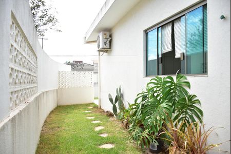 Casa para alugar com 250m², 3 quartos e 1 vagaJardim