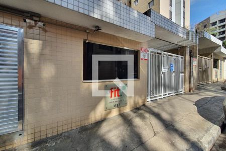 Apartamento à venda com 50m², 2 quartos e 1 vaga Apartamento à venda com 50m², 2 quartos e 1 vagaFachada