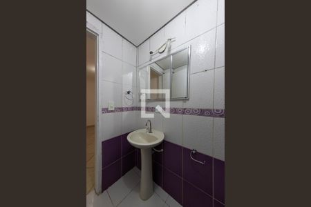 Casa à venda com 231m², 4 quartos e 2 vagas Casa à venda com 231m², 4 quartos e 2 vagasBanheiro da Suíte 1