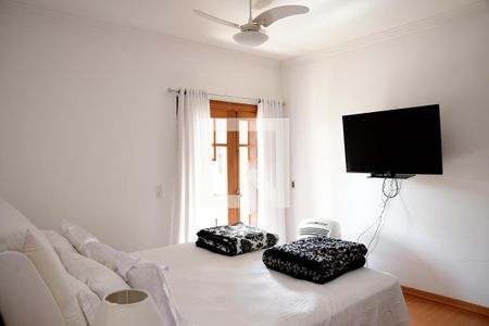 Casa de condomínio para alugar com 670m², 5 quartos e 4 vagas Casa de condomínio para alugar com 670m², 5 quartos e 4 vagasSuíte 1