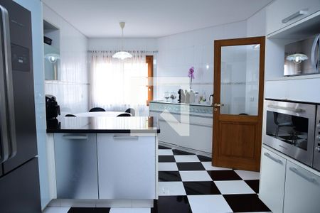 Casa de condomínio para alugar com 670m², 5 quartos e 4 vagas Casa de condomínio para alugar com 670m², 5 quartos e 4 vagasCozinha