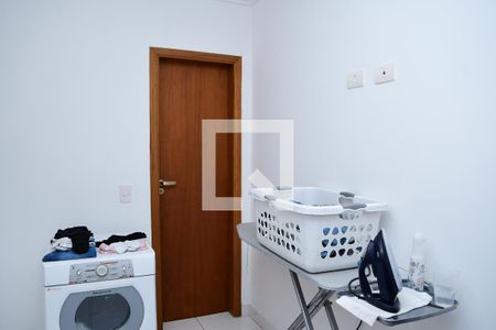 Casa de condomínio para alugar com 670m², 5 quartos e 4 vagas Casa de condomínio para alugar com 670m², 5 quartos e 4 vagasQuarto de Serviço