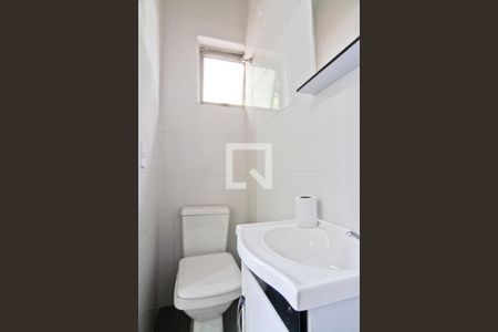Banheiro de kitnet/studio para alugar com 1 quarto, 26m² em Imirim, São Paulo