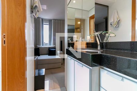 Apartamento para alugar com 200m², 3 quartos e 4 vagasBanheiro do Quarto 1 e 2