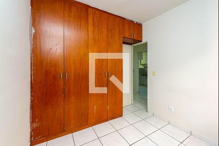 Quarto 1 - Armário de apartamento para alugar com 2 quartos, 50m² em Ouro Preto, Belo Horizonte