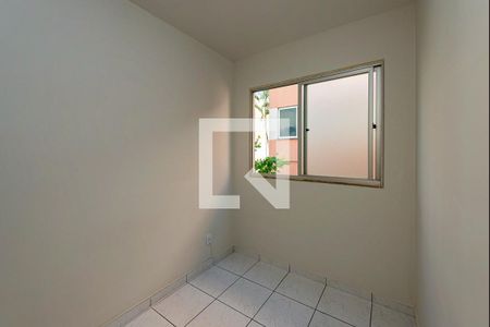 Quarto 2 de apartamento para alugar com 2 quartos, 50m² em Ouro Preto, Belo Horizonte