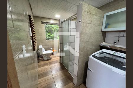 Casa à venda com 120m², 3 quartos e 2 vagasÁrea de Serviço