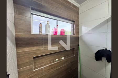 Casa à venda com 120m², 3 quartos e 2 vagasBanheiro casa 2