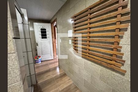 Casa à venda com 120m², 3 quartos e 2 vagasBanheiro de Serviço