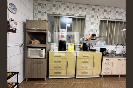 Casa à venda com 120m², 3 quartos e 2 vagasCozinha