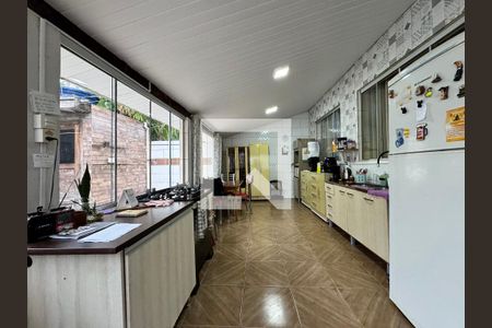 Casa à venda com 120m², 3 quartos e 2 vagasCozinha