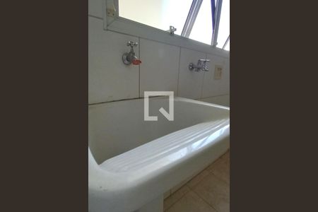 Apartamento para alugar com 230m², 3 quartos e 2 vagas Apartamento para alugar com 230m², 3 quartos e 2 vagasÁrea de Serviço