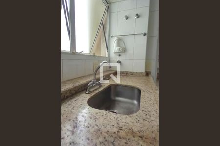 Apartamento para alugar com 230m², 3 quartos e 2 vagas Apartamento para alugar com 230m², 3 quartos e 2 vagasCozinha