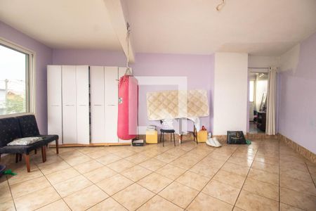 Casa à venda com 260m², 2 quartos e 3 vagas Casa à venda com 260m², 2 quartos e 3 vagasÁrea de Serviço