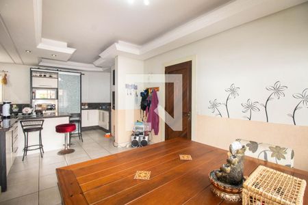 Casa à venda com 260m², 2 quartos e 3 vagas Casa à venda com 260m², 2 quartos e 3 vagasCozinha