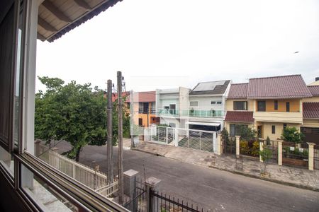 Casa à venda com 260m², 2 quartos e 3 vagas Casa à venda com 260m², 2 quartos e 3 vagasVista da Área de Serviço