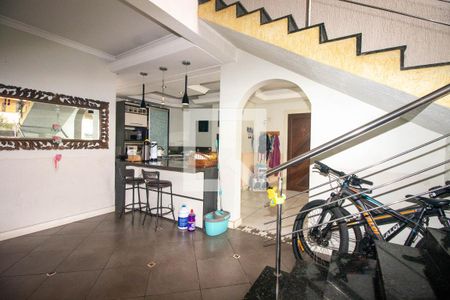 Casa à venda com 260m², 2 quartos e 3 vagas Casa à venda com 260m², 2 quartos e 3 vagasCopa