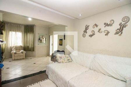 Sala de casa à venda com 2 quartos, 260m² em Sarandi, Porto Alegre