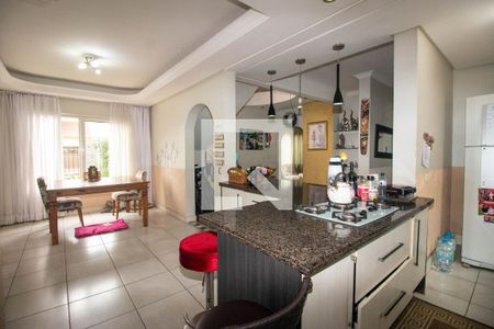 Casa à venda com 260m², 2 quartos e 3 vagas Casa à venda com 260m², 2 quartos e 3 vagasCozinha