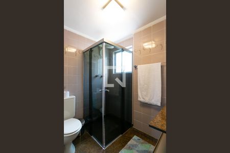 Apartamento à venda com 120m², 4 quartos e 4 vagasBanheiro da Suíte