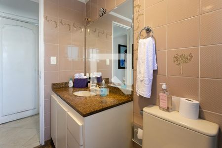 Apartamento à venda com 120m², 4 quartos e 4 vagasBanheiro