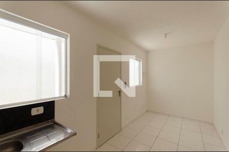 Sala e Cozinha Integrada de apartamento para alugar com 1 quarto, 32m² em Vila Araguaia, São Paulo