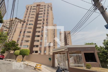 Apartamento para alugar com 58m², 3 quartos e 1 vaga Apartamento para alugar com 58m², 3 quartos e 1 vagaFachada