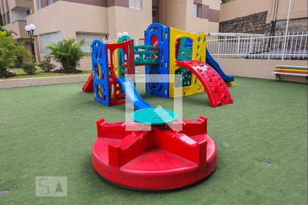 Apartamento para alugar com 58m², 3 quartos e 1 vaga Apartamento para alugar com 58m², 3 quartos e 1 vagaPlayground