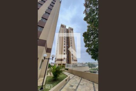 Apartamento para alugar com 58m², 3 quartos e 1 vaga Apartamento para alugar com 58m², 3 quartos e 1 vagaFachada