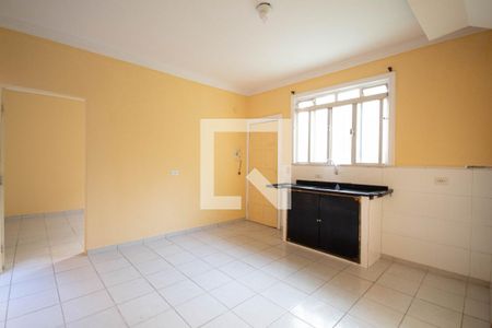 Sala/Cozinha de casa para alugar com 2 quartos, 95m² em Santa Maria, Osasco