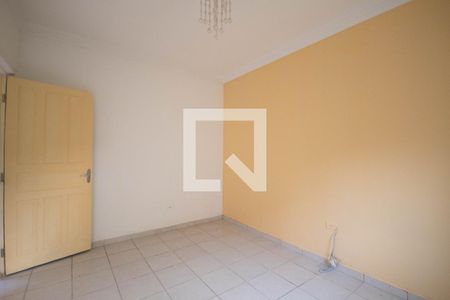 Quarto 1 de casa para alugar com 2 quartos, 95m² em Santa Maria, Osasco