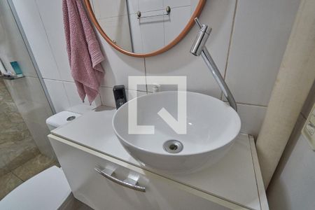 Banheiro Suite de casa de condomínio para alugar com 3 quartos, 100m² em São Cristóvão, Rio de Janeiro