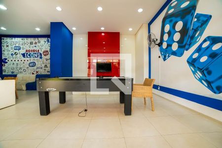 Apartamento à venda com 70m², 2 quartos e 1 vaga Apartamento à venda com 70m², 2 quartos e 1 vagaSalão de jogos