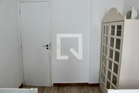 Quarto de apartamento para alugar com 3 quartos, 90m² em Jardim Belmar, Guarujá