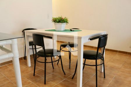 Sala de apartamento para alugar com 3 quartos, 90m² em Jardim Belmar, Guarujá