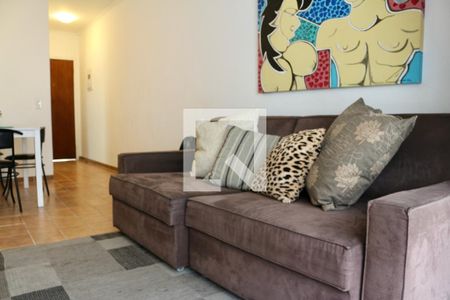 Sala de apartamento para alugar com 3 quartos, 90m² em Jardim Belmar, Guarujá