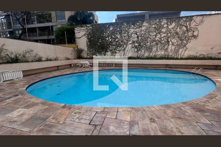 Apartamento à venda com 155m², 3 quartos e 3 vagas Apartamento à venda com 155m², 3 quartos e 3 vagasPiscina