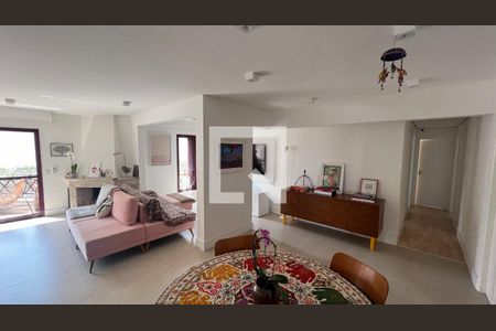 Apartamento à venda com 155m², 3 quartos e 3 vagas Apartamento à venda com 155m², 3 quartos e 3 vagasSala