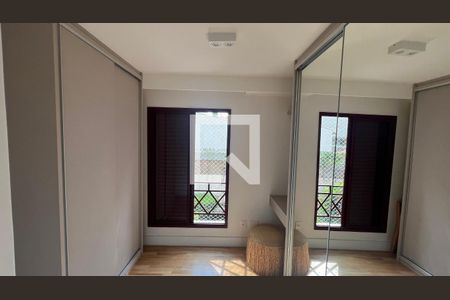 Apartamento à venda com 155m², 3 quartos e 3 vagas Apartamento à venda com 155m², 3 quartos e 3 vagasCloset da suite 3