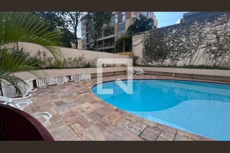 Apartamento à venda com 155m², 3 quartos e 3 vagas Apartamento à venda com 155m², 3 quartos e 3 vagasPiscina