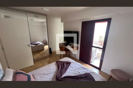 Apartamento à venda com 155m², 3 quartos e 3 vagas Apartamento à venda com 155m², 3 quartos e 3 vagasSuite 1