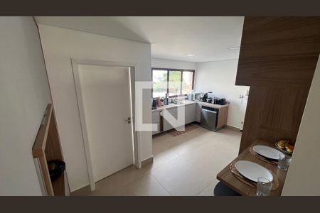 Apartamento à venda com 155m², 3 quartos e 3 vagas Apartamento à venda com 155m², 3 quartos e 3 vagasCozinha