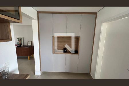 Apartamento à venda com 155m², 3 quartos e 3 vagas Apartamento à venda com 155m², 3 quartos e 3 vagasCozinha - Armários